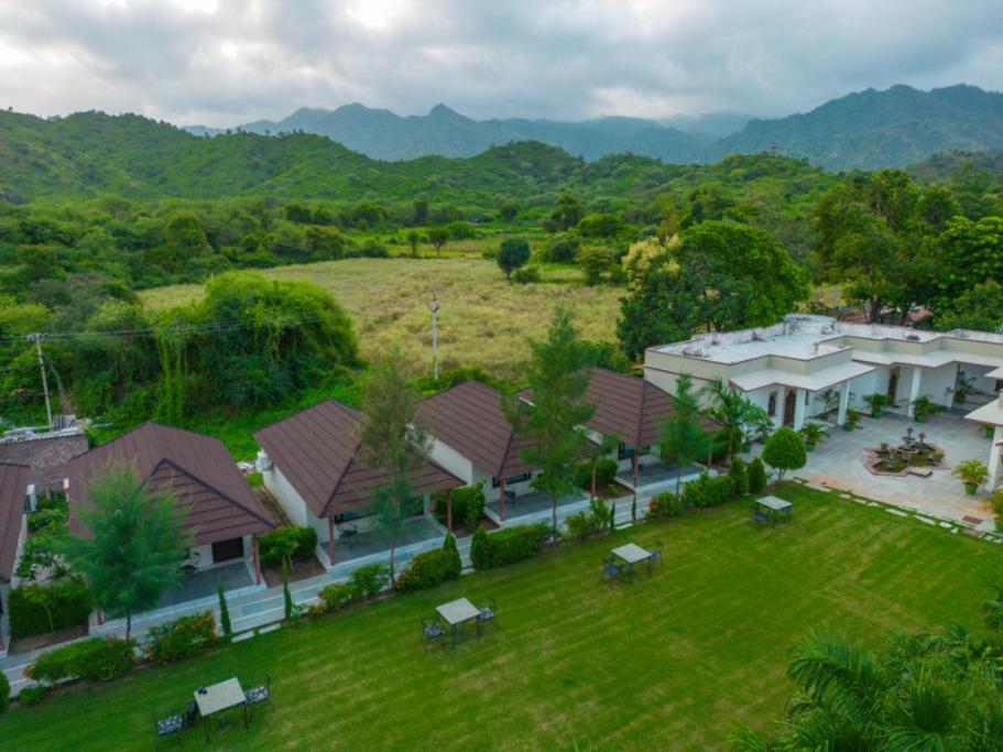 Sādri Ranakpur Safari Resort מראה חיצוני תמונה