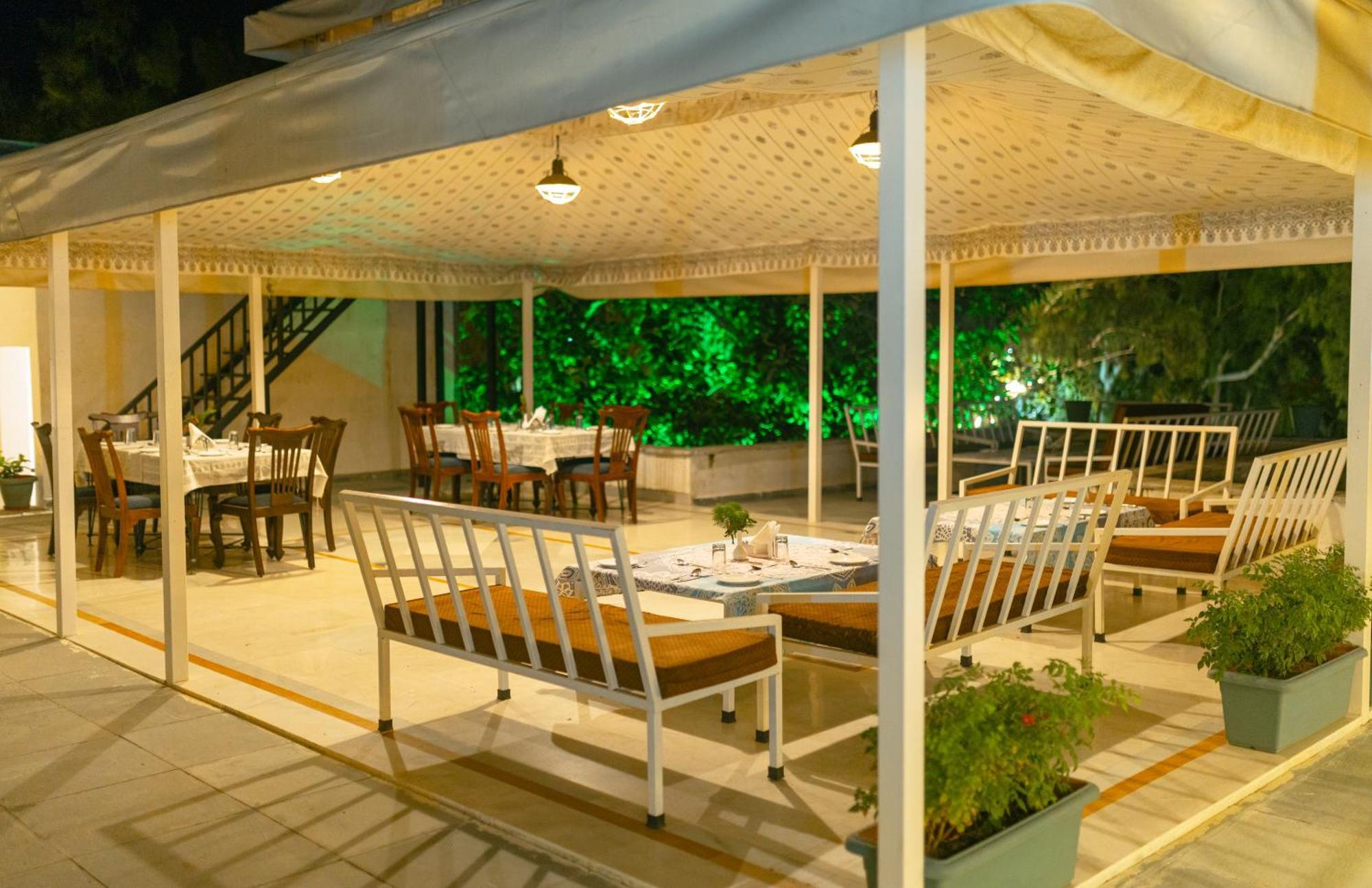 Sādri Ranakpur Safari Resort מראה חיצוני תמונה