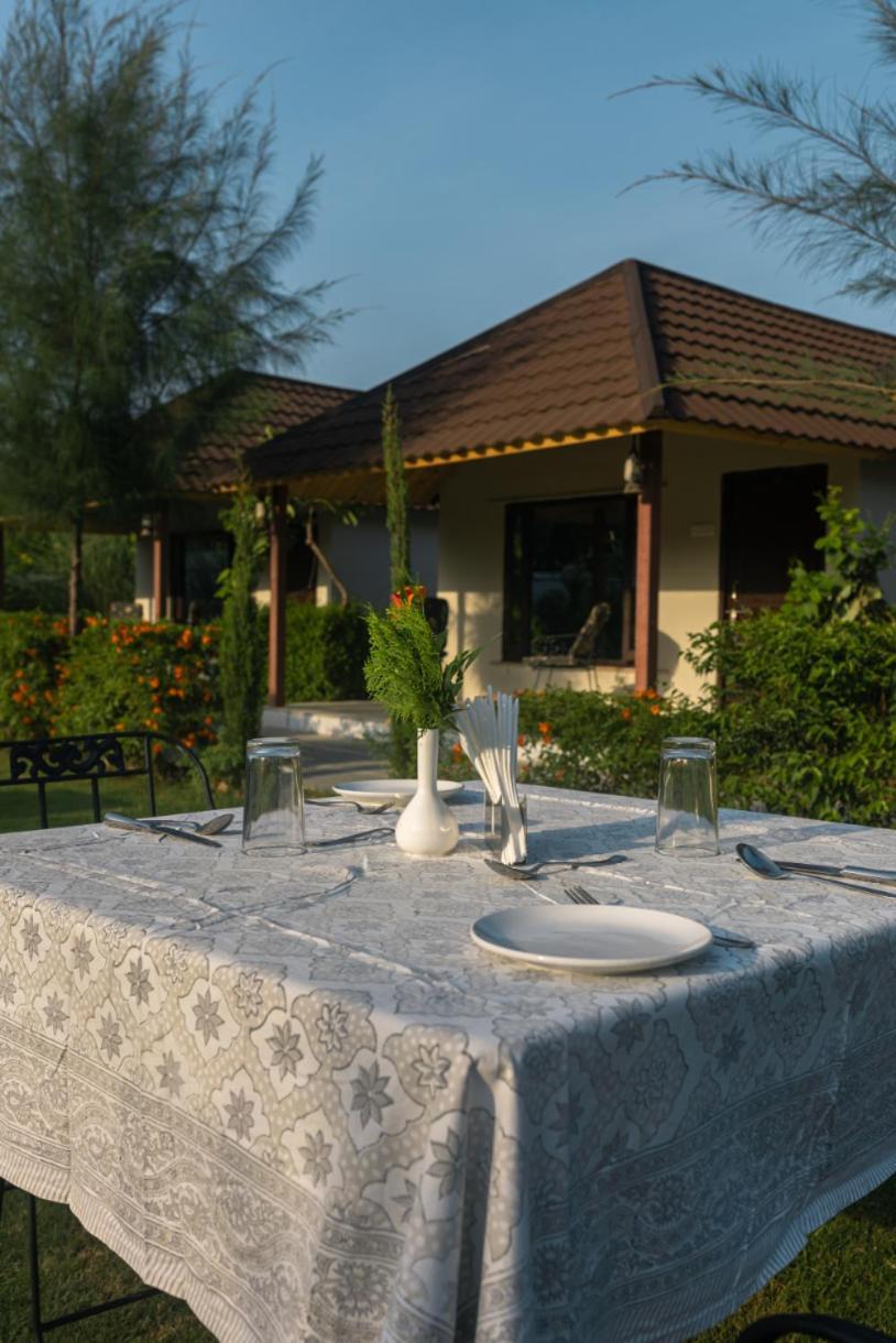 Sādri Ranakpur Safari Resort מראה חיצוני תמונה