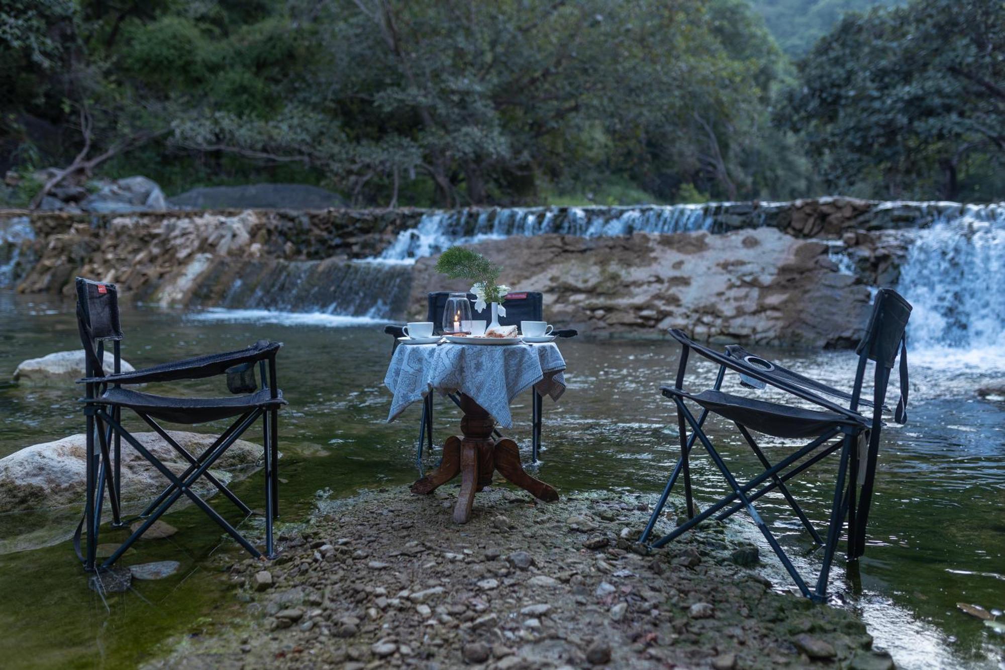Sādri Ranakpur Safari Resort מראה חיצוני תמונה