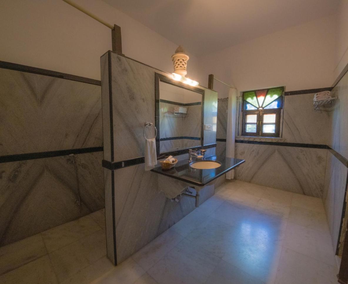 Sādri Ranakpur Safari Resort מראה חיצוני תמונה